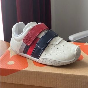 BOYS LEATHER WHITE SNEAKERS BY BIBI